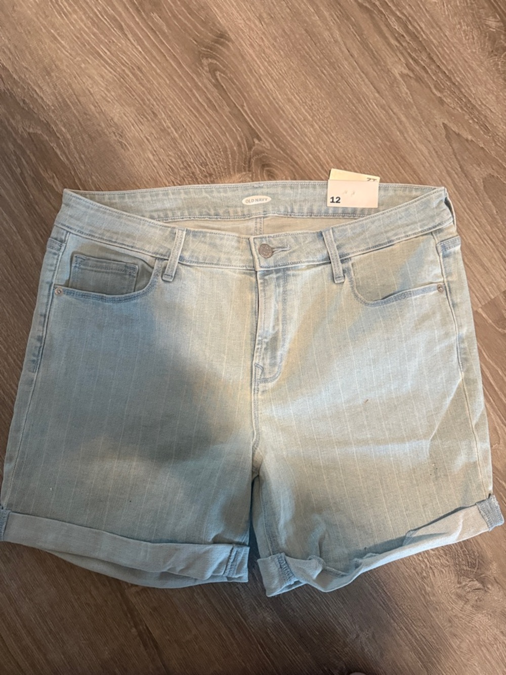 Old Navy Light Wash Denim Roll-Cuff Shorts